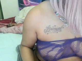 tinasnoww's CamSoda show and profile