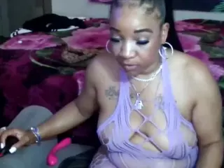 Tinasnoww's Live Sex Cam Show