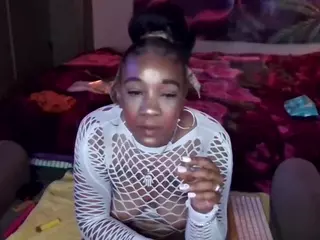 Tinasnoww's Live Sex Cam Show