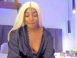 abigail-bolton Live Webcam on CamSoda