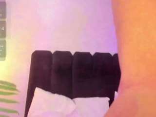abigail-bolton Sex Cam Show