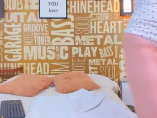 VickyMature's Live Sex Cam Show