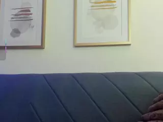 Sweet-juicy1's Live Sex Cam Show