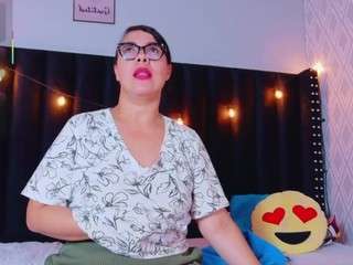  hotlatinateacher chat room