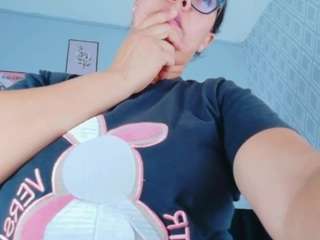 hotlatinateacher webcam