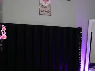 Natasha live cam preview