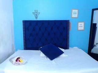  kinky-redhead18 chat room