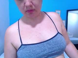 kinky-redhead18 webcam