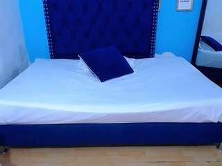 kinky-redhead18 webcam model