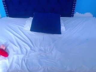 kinky-redhead18 webcam