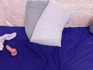 Kinky-redhead18 live webcam show