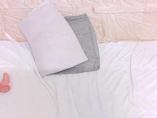 Kinky-redhead18 live webcam show