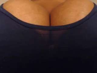 biggracie Live Webcam on CamSoda
