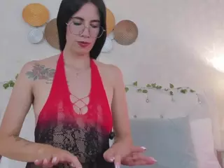 clarisse28's Live Sex Cam Show