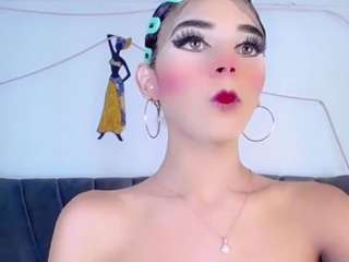 cristaal-doll Live Webcam on CamSoda