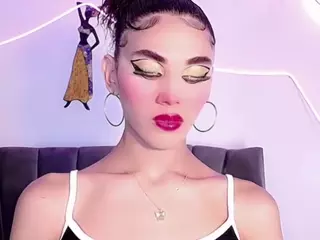 Cristaal-Doll's Live Sex Cam Show
