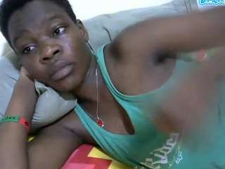 cute-marion12 webcam model