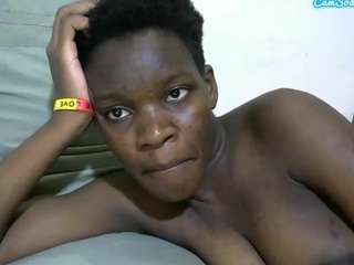 cute-marion12 webcam model