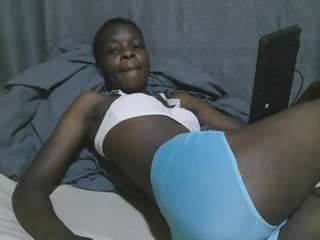 cute-marion12 webcam model