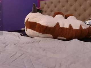  littleecherry chat room