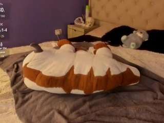 littleecherry webcam