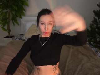 nikkigoldside webcam