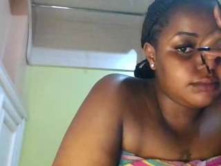 sauccyspoilage Live Webcam on CamSoda