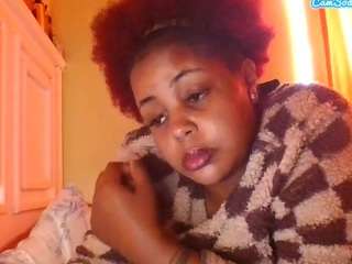 sauccyspoilage Live Webcam on CamSoda