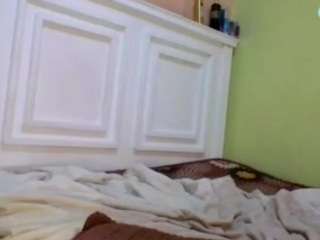 le modèle sauccyspoilage est en webcam porno dans un show sur le site camsoda, il possède les tags suivants: ass clapping,kink,young-adult,toys,thick,teen-18,tattoos,squirter,red hair,pussyplay,oil,naked,mistress,asshole,lovense,huge ass,cum in pussy,big clit,brown eyes,camel toe