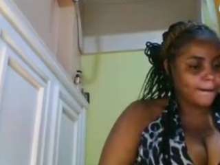 sauccyspoilage Live Webcam on CamSoda