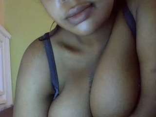 sauccyspoilage live cam preview