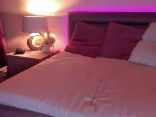 ArtemisKiss's Live Sex Cam Show