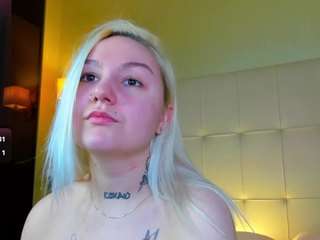 debbie-taylor live cam profile