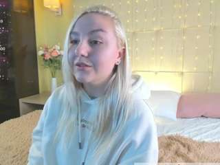 debbie-taylor's CamSoda show and profile