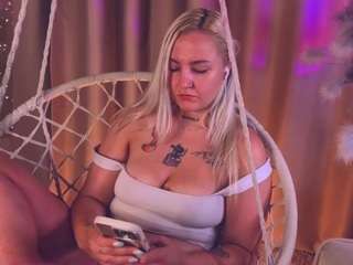 Debbie live webcam show