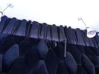 erika-ortiz Live Webcam on CamSoda