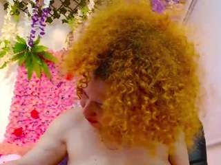 blondesquirt