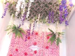  blondesquirt chat room