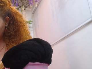 blondesquirt