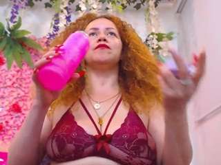 blondesquirt