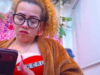 blondesquirt