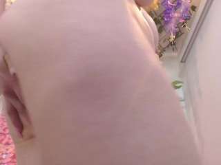 blondesquirt