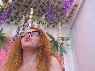 blondesquirt