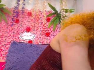blondesquirt