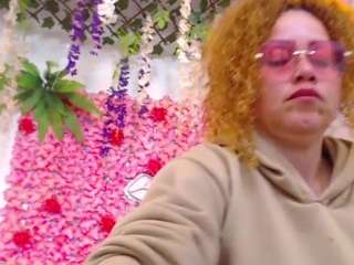 blondesquirt