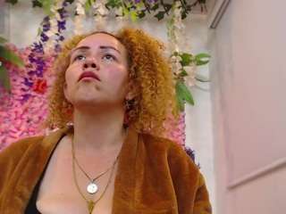 blondesquirt