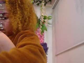 blondesquirt