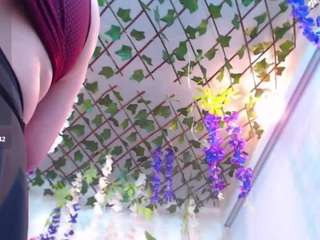 blondesquirt