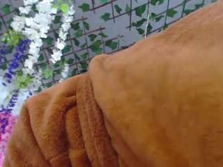 blondesquirt