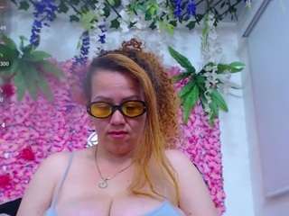 blondesquirt